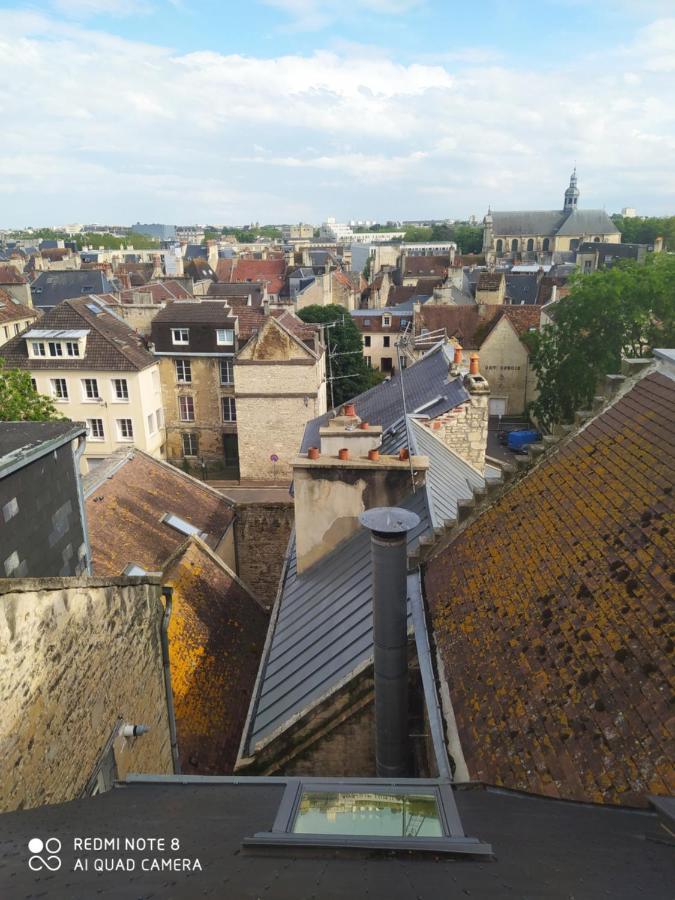 Duplex Centre Historique Appartamento Caen Esterno foto